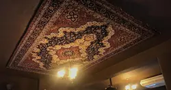Ковер на стену в интерьере гостиной
