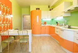 Combination of wall colors in the kitchen interior