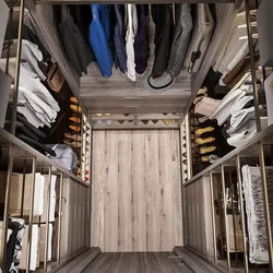 Photo of a dressing room 2 by 2