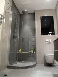 Bathroom design 6 sq m with corner bath