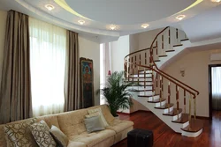 Yaşayış otaqlarında pilləkənlərin dizaynı