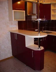 Kiçik mətbəx künc fotoşəkili üçün bar sayğacı ilə mətbəx dəstləri
