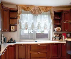 Ламбрекены на кухню фото короткие из тюля
