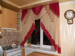 Ламбрекены на кухню фото короткие из тюля