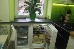 How to install a refrigerator in the kitchen photo