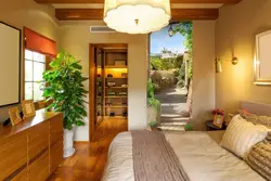 How to visually enlarge a small bedroom photo
