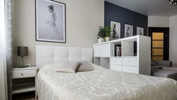 Photo in the bedroom how to place