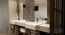 Интерьер Ванной С Двумя Раковинами