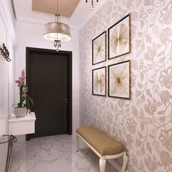 What wallpaper design is better for the hallway