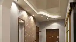 Фото вариантов натяжных потолков в прихожей
