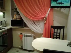 Интерьер кухни в хрущевке шторы