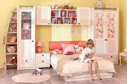 Bedroom design for daughter