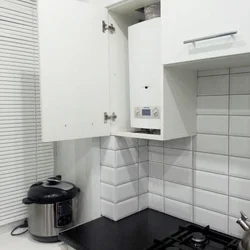 Column in the kitchen 6 sq m photo