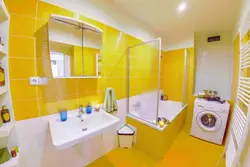 Photo bath in yellow photo