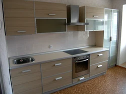 Kitchen design 4 meters long with a straight refrigerator