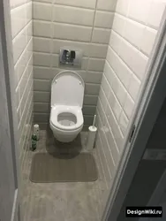 Photo of a toilet in an apartment design photo in Khrushchev