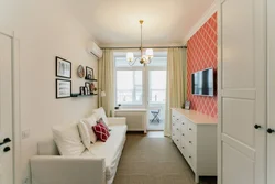 Wall design in a narrow living room