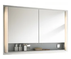 Mirrored bathroom cabinet photo