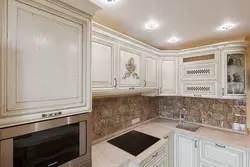 Кухня з пацінай класіка фота светлая