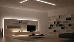 Рахи LED дар дохили ҳуҷраи меҳмонхона