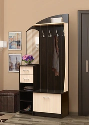 Small-sized hallways in the corridor in a modern style inexpensive photo