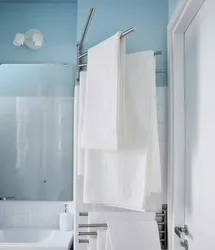 Where to hang towels in the bathroom photo