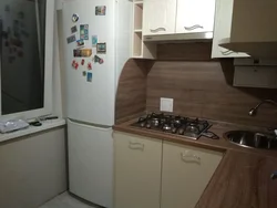 Хрущевтің фотосуретіндегі пеші бар асүйлер