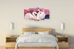 Yotoqxonadagi fotosurat ustidagi yotoqxonada qanday rasmlar osilgan