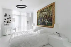 Yotoqxona fotosuratidagi oq devorlar