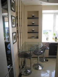Photo of the kitchen in the Brezhnevka apartment