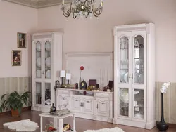 Интерьер Гостиной С Витринами Стеклянным