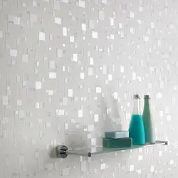 Glass wallpaper in the bathroom interior