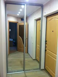 Купе дәлізінің суретін қараңыз