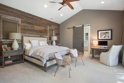 What colors does wood go with in a bedroom interior?