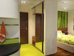 How to divide a bedroom into two zones photo