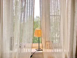 Tulle катон дар акс ҳуҷраи зиндагӣ