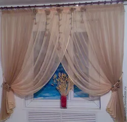 Sew curtains for the kitchen in a modern style photo