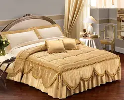 Stylish bedspread for the bedroom photo