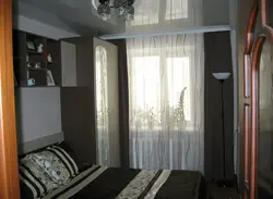 Жатын бөлмесінің фотосы кәдімгі бөлме