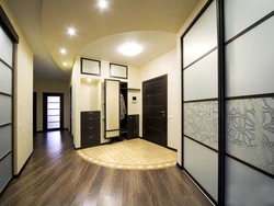 Laminate flooring in the hallway design photo