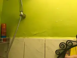 Painting the walls in the bathroom with your own hands photo