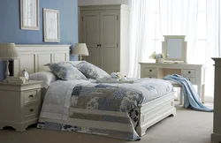 Wooden bedroom photo Provence