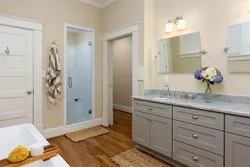 Colors combined with gray in the bathroom interior photo