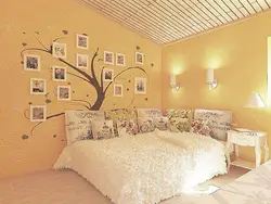 Decorating a wall in the bedroom photo