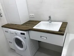 Countertop ҳаммом бо акс мошини ҷомашӯӣ