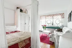 Зонирование комнаты шторами фото идеи спальни