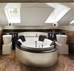 Large bathtub bathroom design