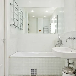 How to visually enlarge a bathroom using tiles photo