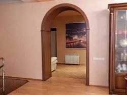 Door arches to the kitchen photo