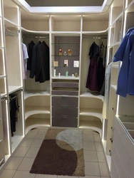 Design project of a small dressing room